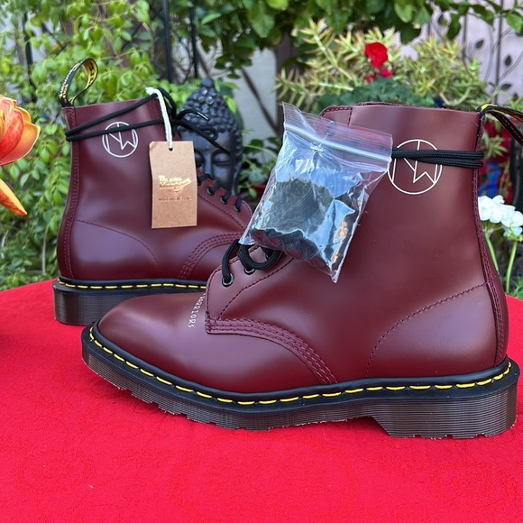 🏴󠁧󠁢󠁥󠁮󠁧󠁿 New MIE Undercover x Dr. Martens Cherry Red 1460 Boots UK 7 - Picture 11 of 17